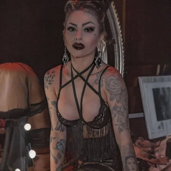 5/18 - Picture 3 of 11